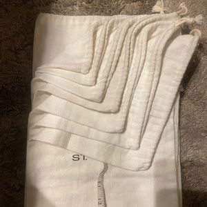 ST. JOHN duster bags In various sizes